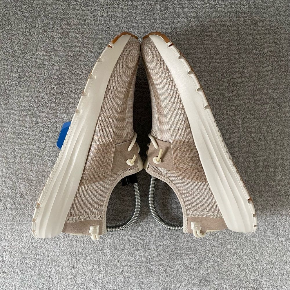 Hey Dude Shoes Womens 7 Beige Neutral Sirocco Comfort Slip On 40148-1AC - Picture 5 of 7